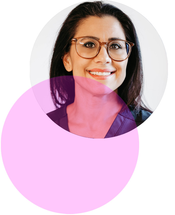 Porträt von Concetta Caltagirone, zahnmedizinische Fachangestellte in der Praxis Dr. Waubke